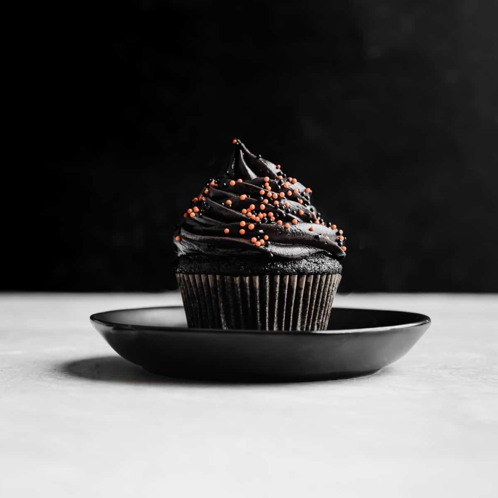 Picture of: Black Velvet Cupcakes