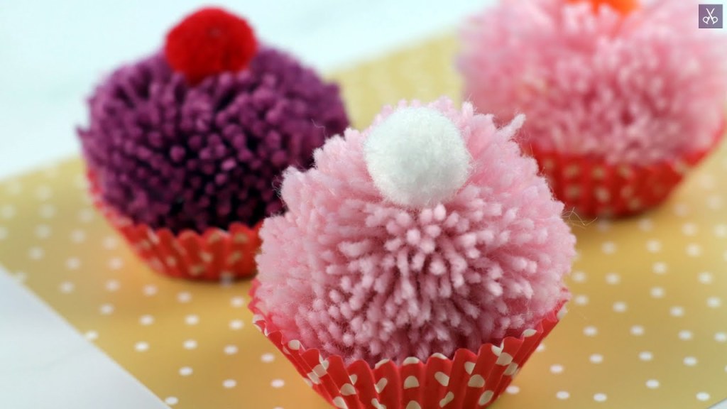 Picture of: DIY Pom Pom Cupcakes: The Sweet Tutorial