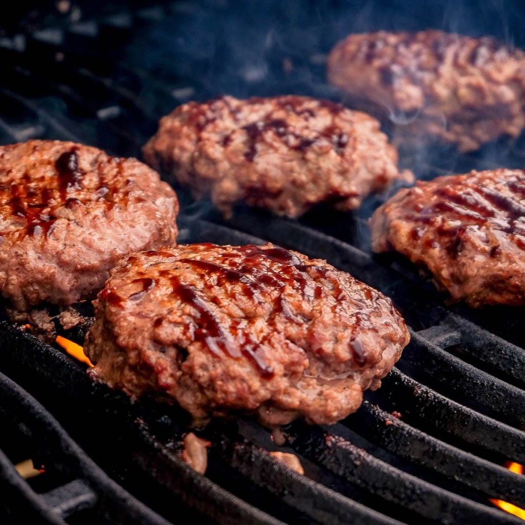 Picture of: How To Keep Hamburgers From Falling Apart On The Grill –  Best Tips