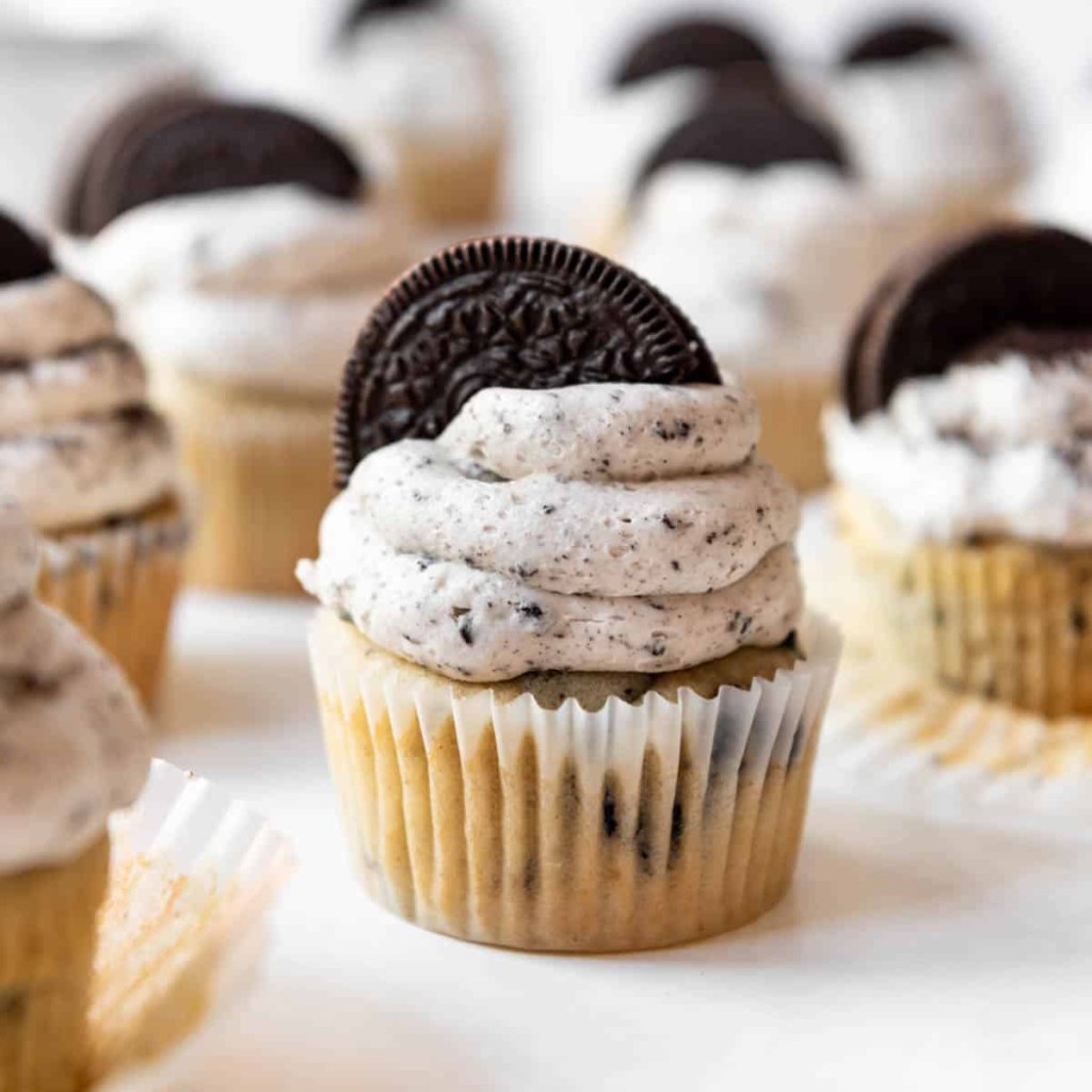 Picture of: Oreo Cupcakes