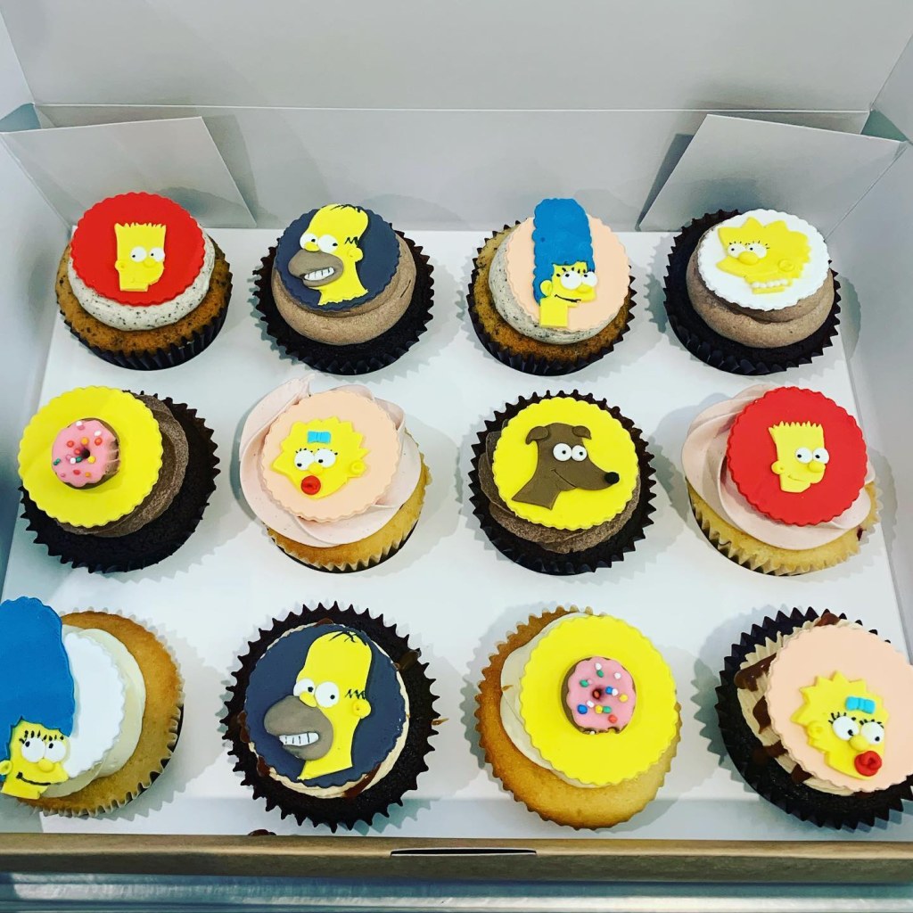 Picture of: The Simpsons cupcakes